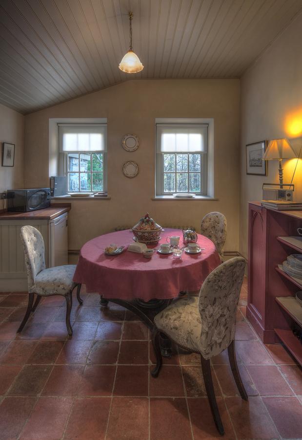 Batty Langley Lodge Leixlip Eksteriør bilde